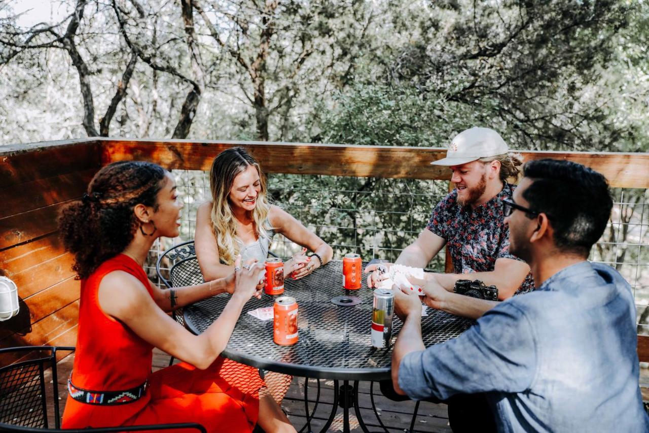 Wimberley Inn & Bar Extérieur photo