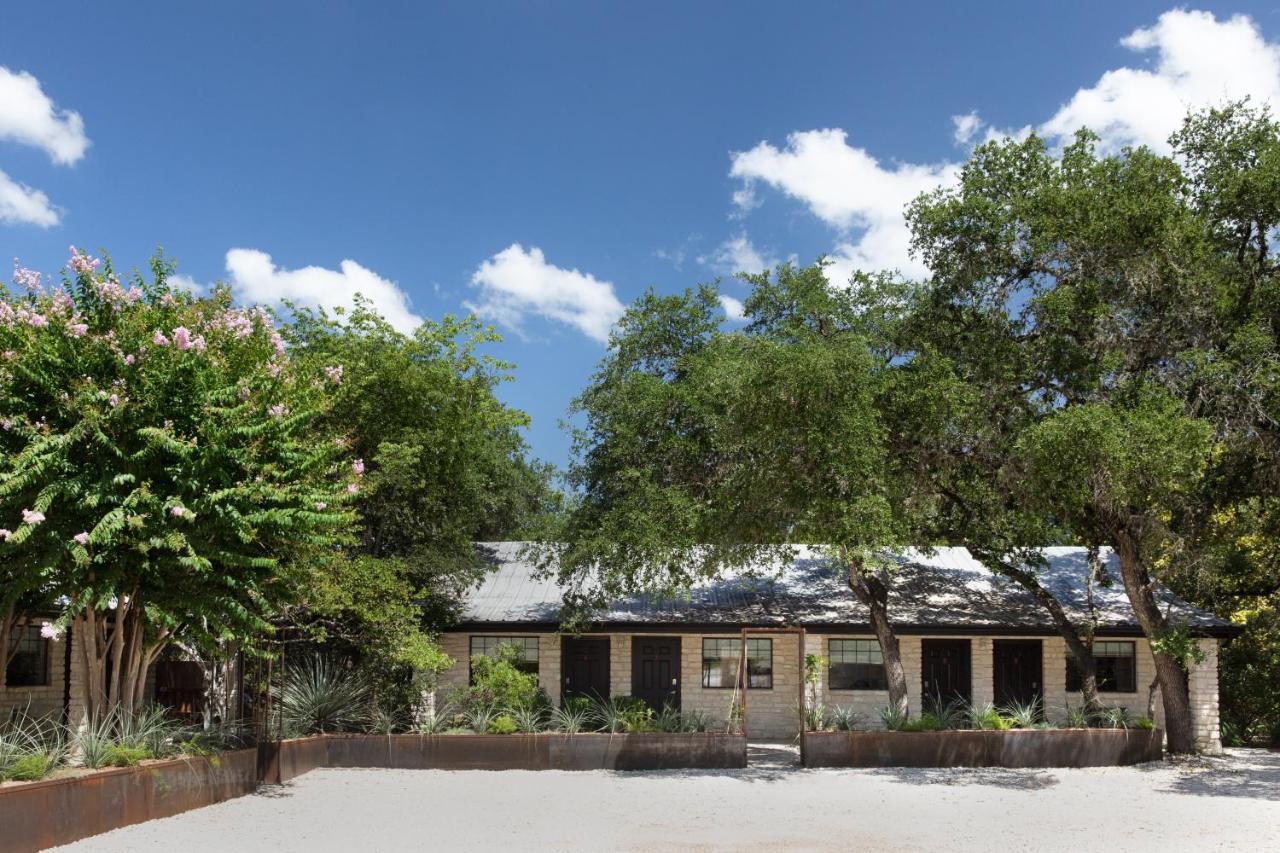 Wimberley Inn & Bar Extérieur photo